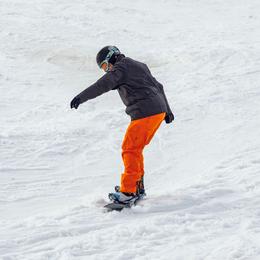 Image: Puchar Świata w snowboardzie alpejskim