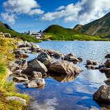 Изображение: PTTK Mountain Hut in the Valley of Five Polish Lakes